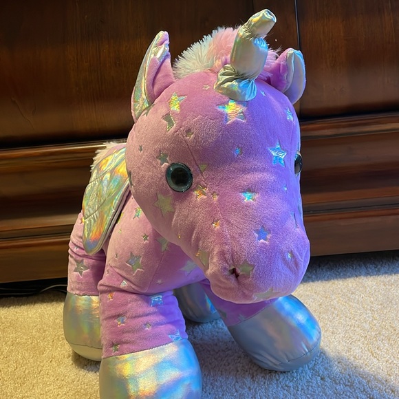 🎁 NWT beautiful Unicorn with wings Plush 21” - Picture 3 of 5